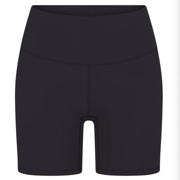 NWT SKIMS Fits Everybody High Waist Shorts: ONYX size small - Picture 1 of 2